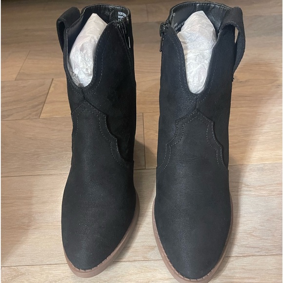 Sugar ,Black shoes , size 7.5 -NWT - Picture 6 of 7